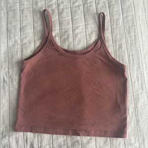 ARQ crop tank in “Russet”